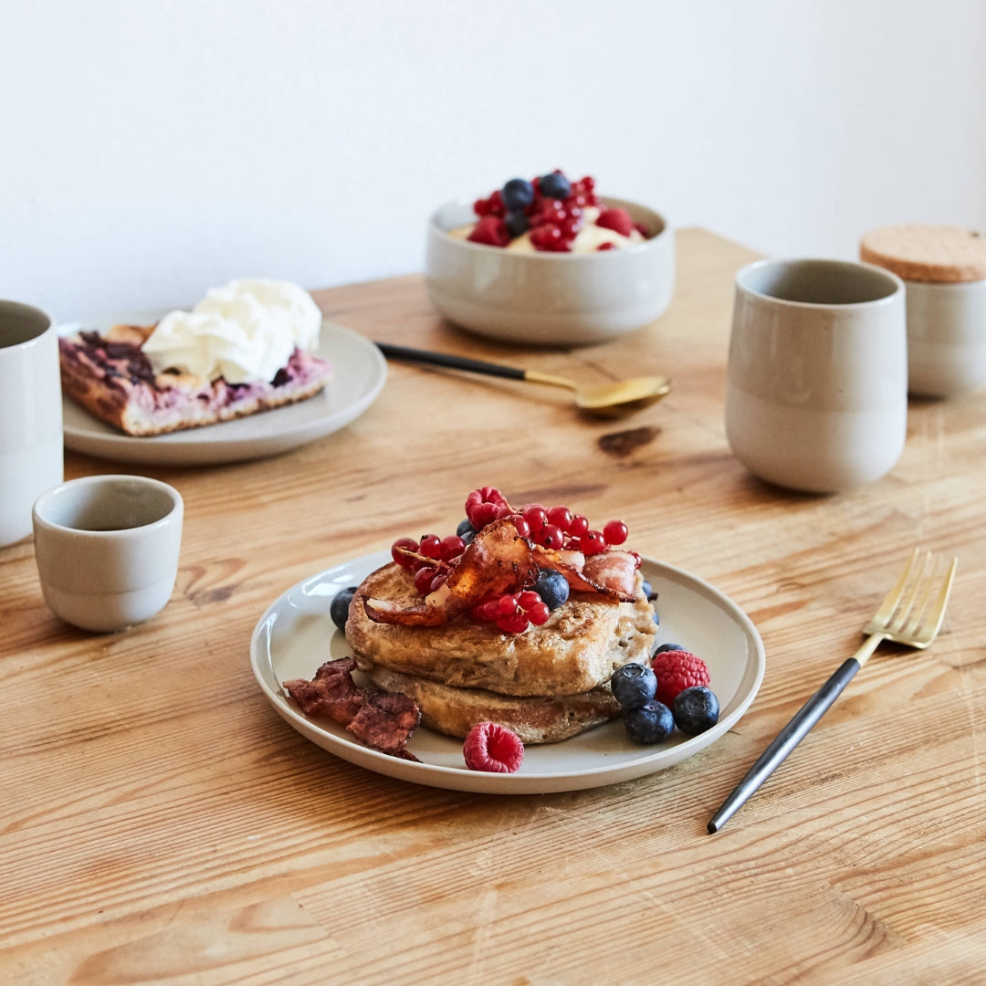 Klara Teller, klein Farbe Sand